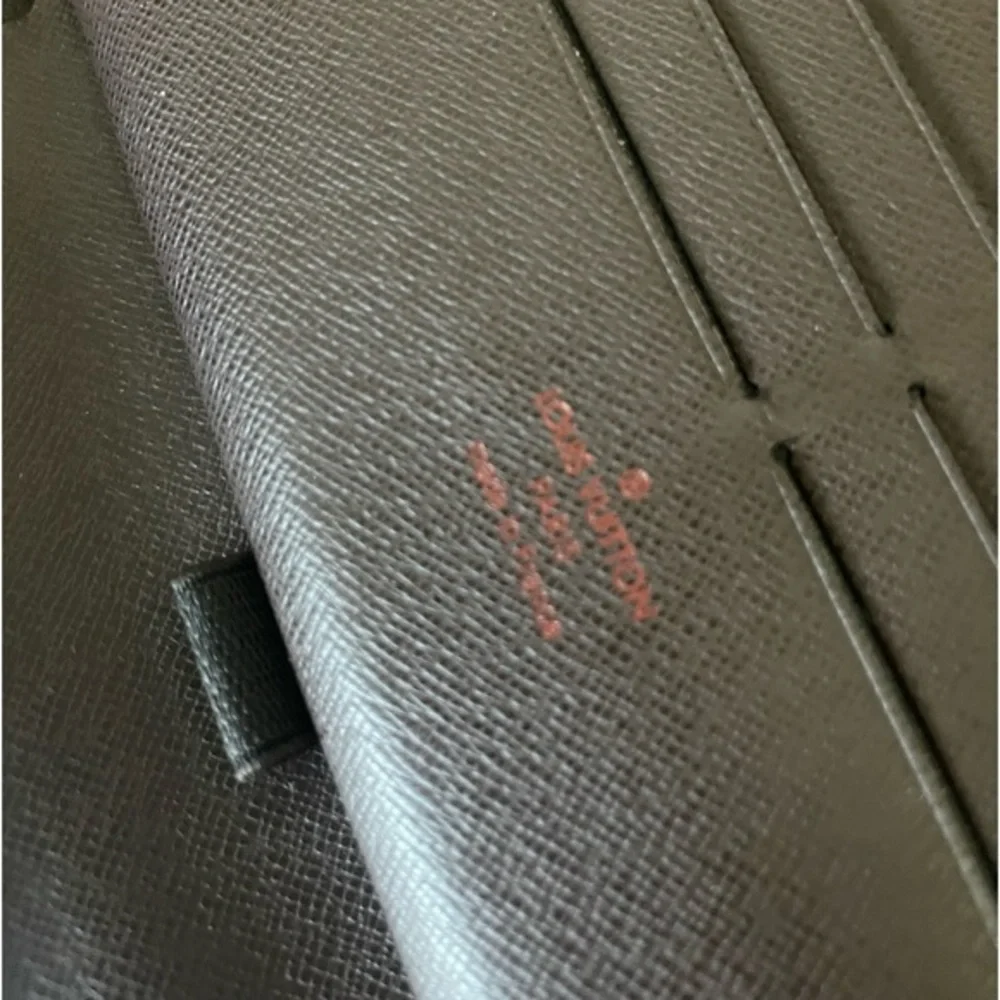 Louis Vuitton LV Long Wallet Zippy‎ Organizer Brown Damier